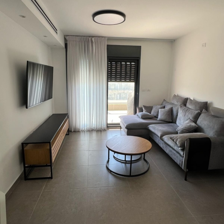מיני פנטהאוז 3 חדרים – נחל קדרון 20